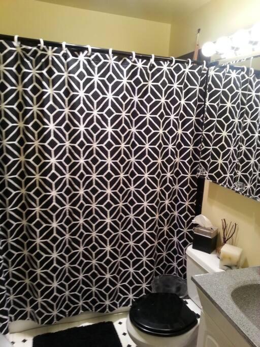 Entire 2Br, Centrally-Located, W/Parking! ซานฟรานซิสโก ภายนอก รูปภาพ